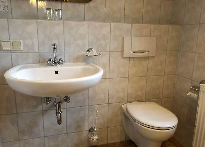 מלון Landgasthaus Klosterhof 2*